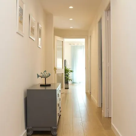 Modern Beach Apartment Valencia